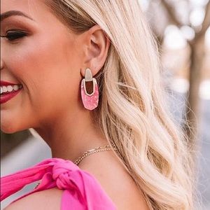 Kendra Scott Kaitlyn Gold Drop Earrings